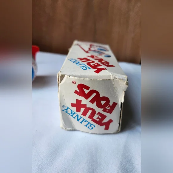 Vintage Childrens SLINKY Crazy Eyes With Box - Picture 5 of 14